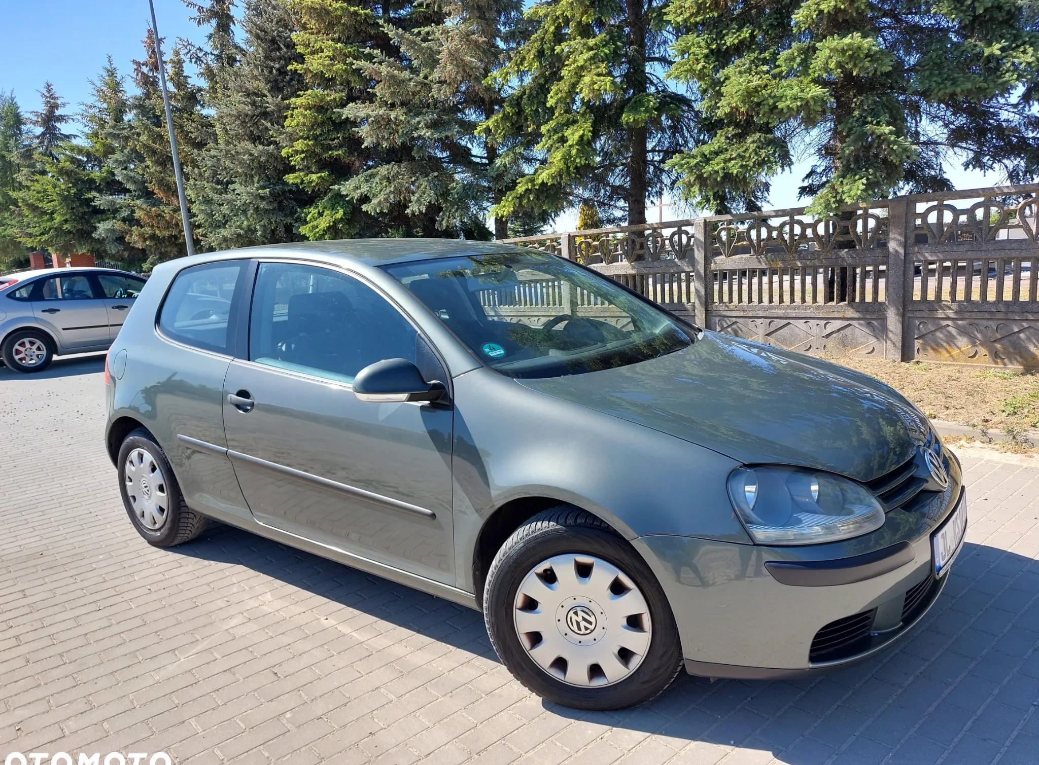 Volkswagen Golf cena 9900 przebieg: 199000, rok produkcji 2004 z Płońsk małe 326